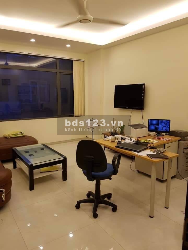 Bán nhà Phố Khuất Duy Tiến, phân lô, ô tô, kinh doanh, 60m2 x 5T, 8 tỷ.