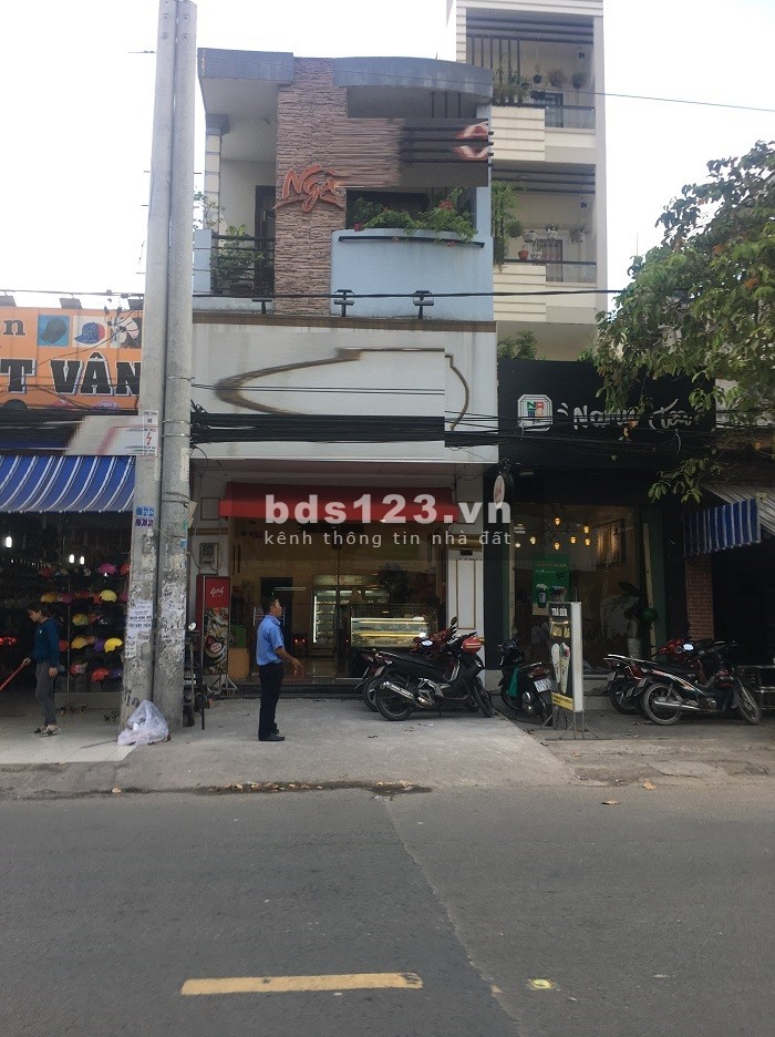 Mặt Tiền KD tấp nập - 6 x 32 - tiện KD ++ Tân kỳ Tân Quý