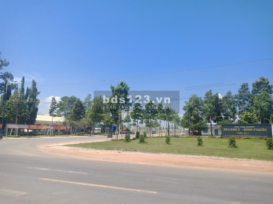 Bán đất gấp lô ngang 6 dài 20m, ngay chợ Đồng Xoài