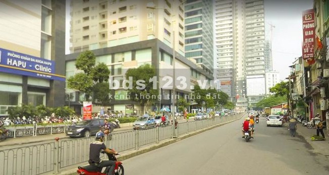 Vũ Trọng Phụng 182m2, mặt tiền10m, lô góc, ô tô tránh, gần phố giá chỉ 19.8 tỷ