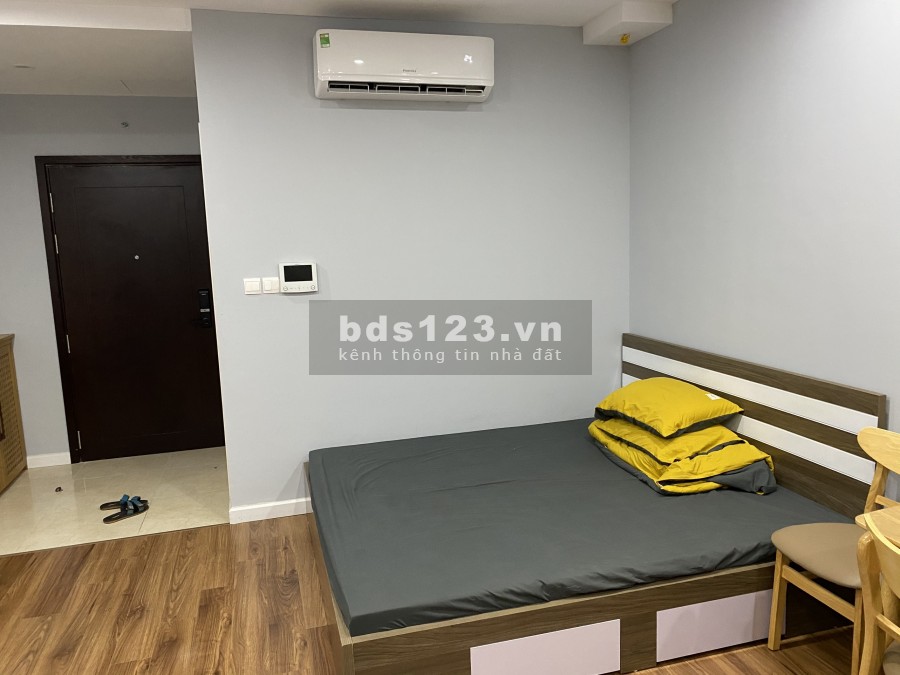 Thuê ngay căn hộ Studio Full đồ tòa Vinhomes D'capitale giá cực tốt vào ở ngay. Liên hệ: 0936876905