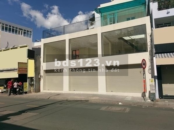 Nhà Mặt Tiền Đường Xa Lộ Hà Nội, 1 lầu nhà ít sửa chữa