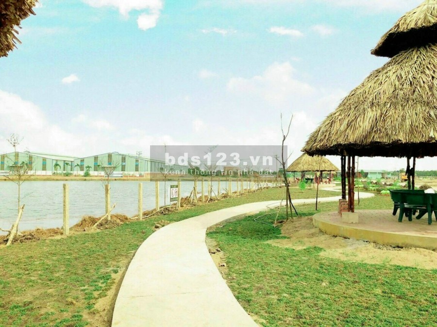 Bán đất Long An 2 mặt tiền 80m2 940TR, trả trước 500TR chuyển nhượng
