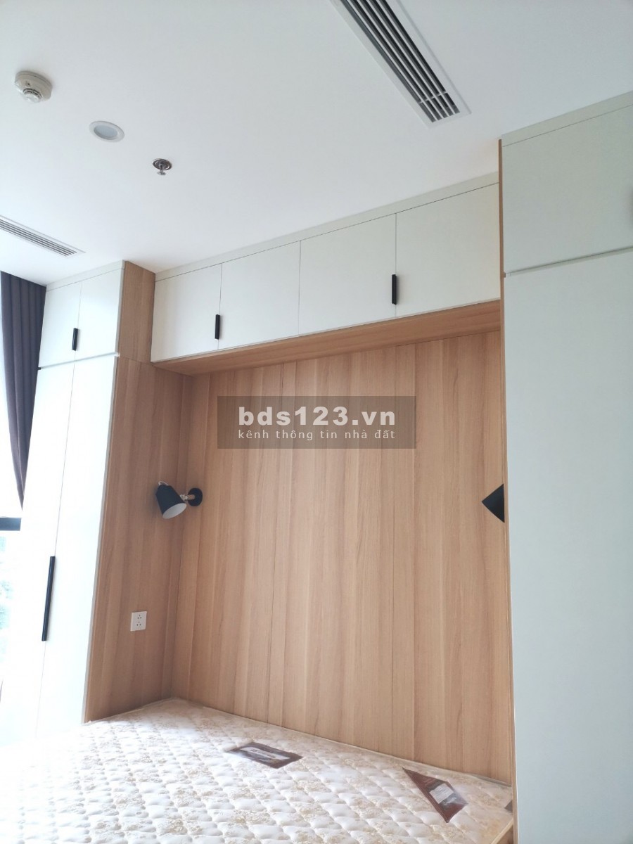 Bán căn góc 3 phòng ngủ Đông Nam Việt Đức Complex 2.7 tỷ 0985800205