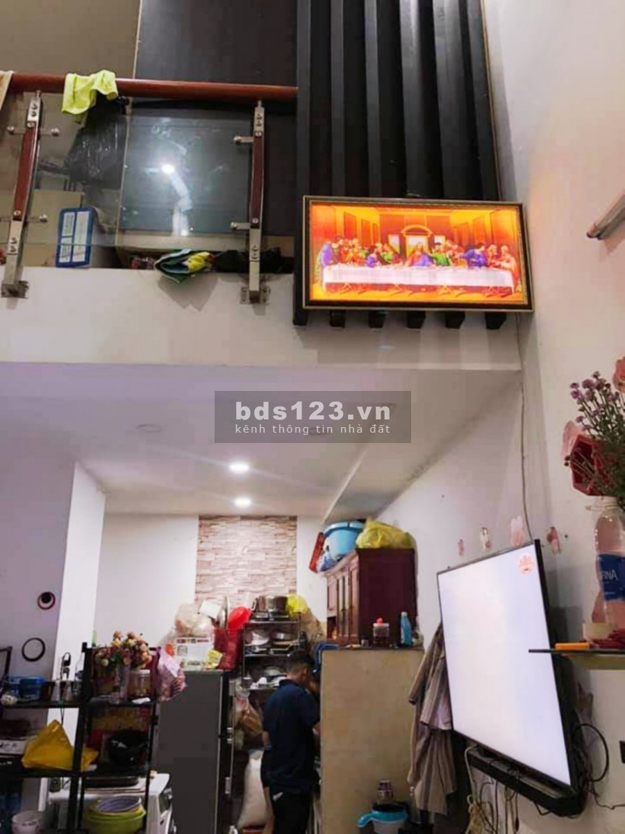 Bán nhà Quang Trung 32m2 3 tầng nhỉnh 2 tỷ