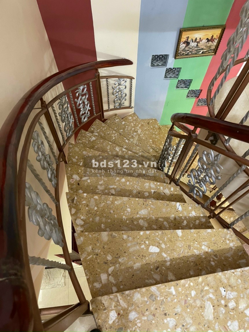 Bán gấp nhà dt 49m2 1 trệt 1 lầu HXH Hoàng Hoa Thám, Phường 5, Quận Phú Nhuận, giá 5.7 tỷ