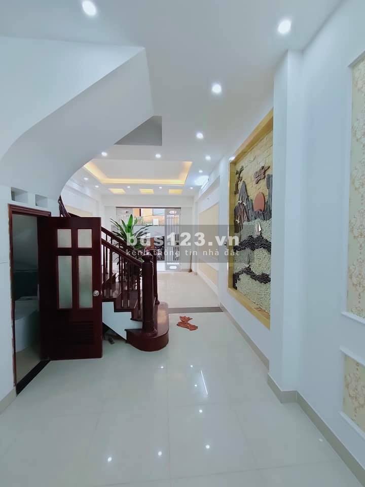 Bán nhà mới đẹp 51m2 x 5 tầng ô tô tránh, KD phố Phùng Chí Kiên giá 10 tỷ. LH 0912442669