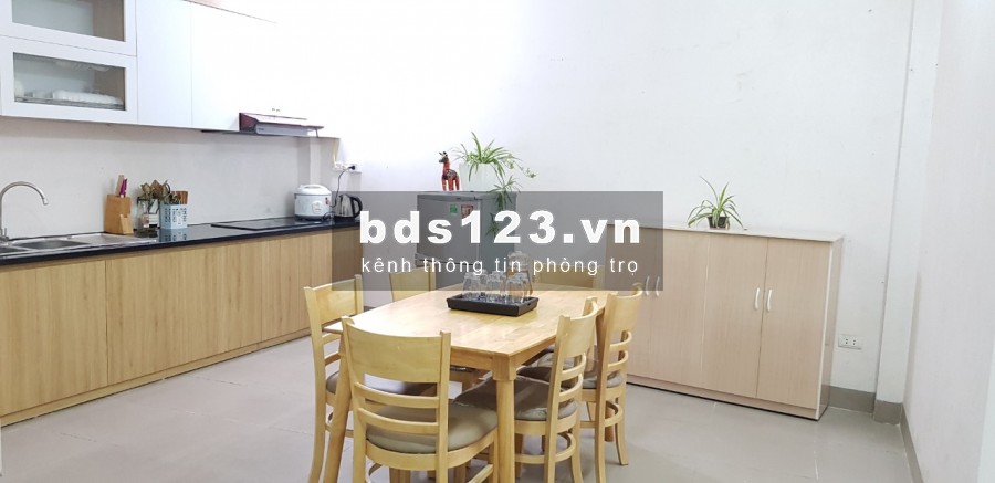 Nhà trọ ở ghép - homestay ở ngõ 26 Hồ Tùng Mậu giá 1,5tr/người/tháng