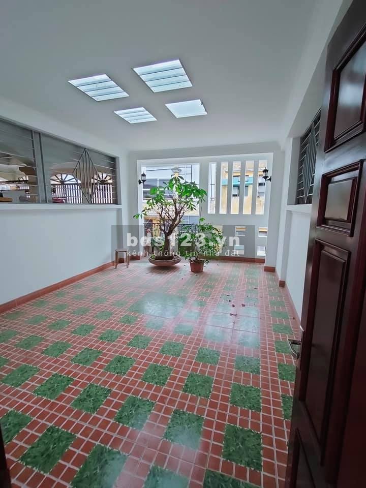 Bán nhà mới đẹp 51m2 x 5 tầng ô tô tránh, KD phố Phùng Chí Kiên giá 10 tỷ. LH 0912442669