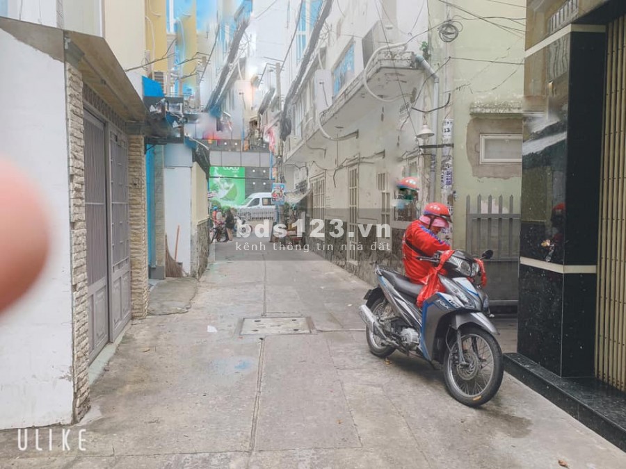 Bán nhà tặng Full nội thất đẹp, HXH đường Trần Huy Liệu, Quận Phú Nhuận, giá chỉ 7,5 tỷ.