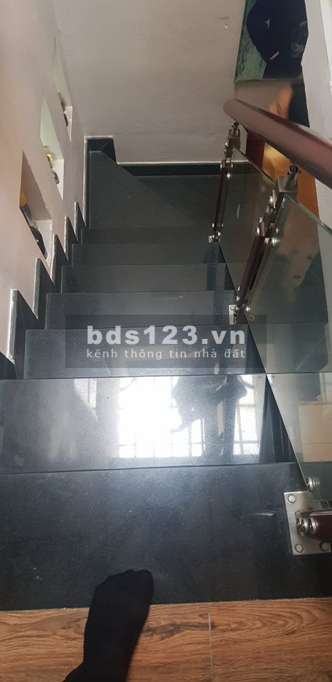 Phường 12 Tân Bình 2 lầu BTCT giá 4.2 tỷ. Nhà mới ở ngay
