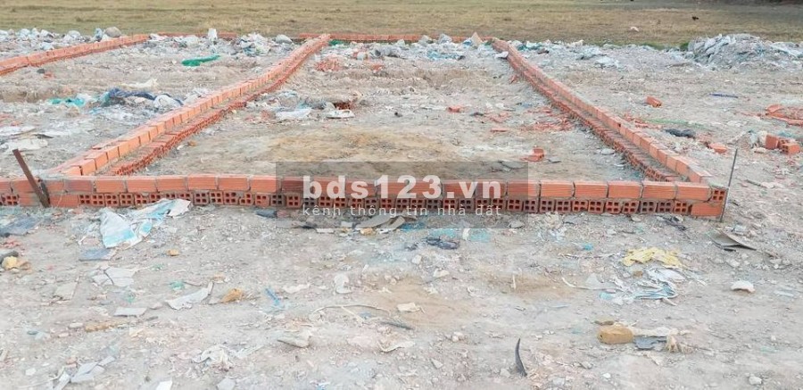 Bán đất chính chủ xây dựng ngay giá 360 triệu/nền gần trường học Võ Văn Vân, Vĩnh Lộc B, Bình Chánh