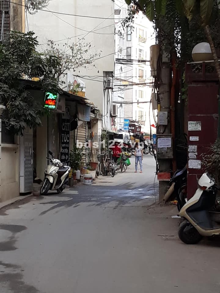Nhà Tây hồ, 77m2, ga ra ô tô, kinh doanh