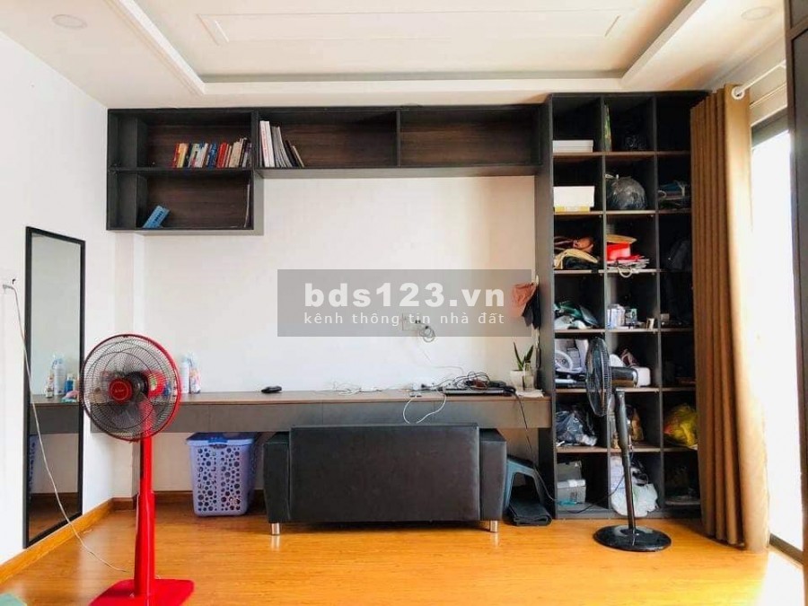 Bán nhà Ngô Tất Tố Phường 19 HXH 68m2 giá 7.1 tỷ