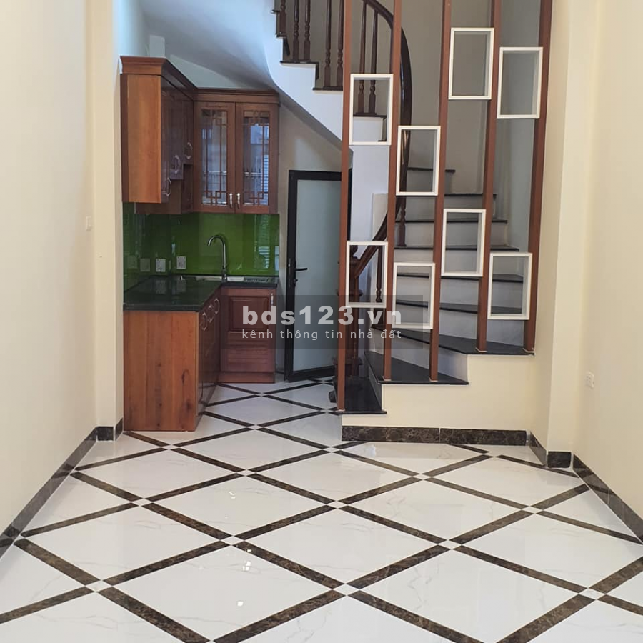 Nhà Trương Định, mới xây, ngõ rộng, DT 30x5t, Giá 2.6 tỷ