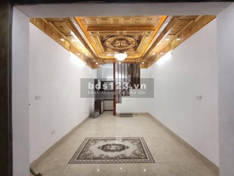 Ô tô đỗ cửa Full nội thất đẹp mê ly Tân Mai, Hoàng Mai 30m2, 2.69 tỷ