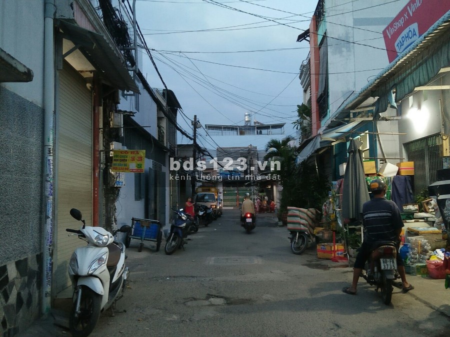 Nhà ngộp HXH 434/ Phạm Văn Chiêu Gò Vấp 65m2(5x13)2 tầng chỉ 3.6 tỷ.