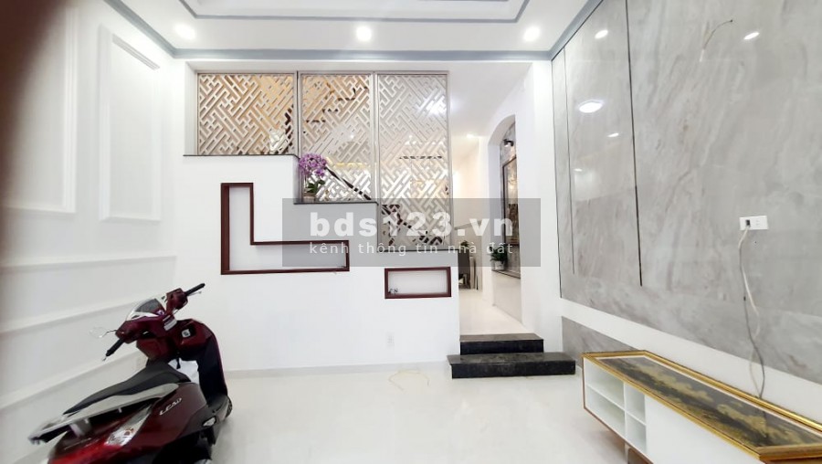 Nhà mới đón tết, Âu Cơ, Tân Bình, HXH, 55m2, 4 tầng chỉ 6 tỷ 9