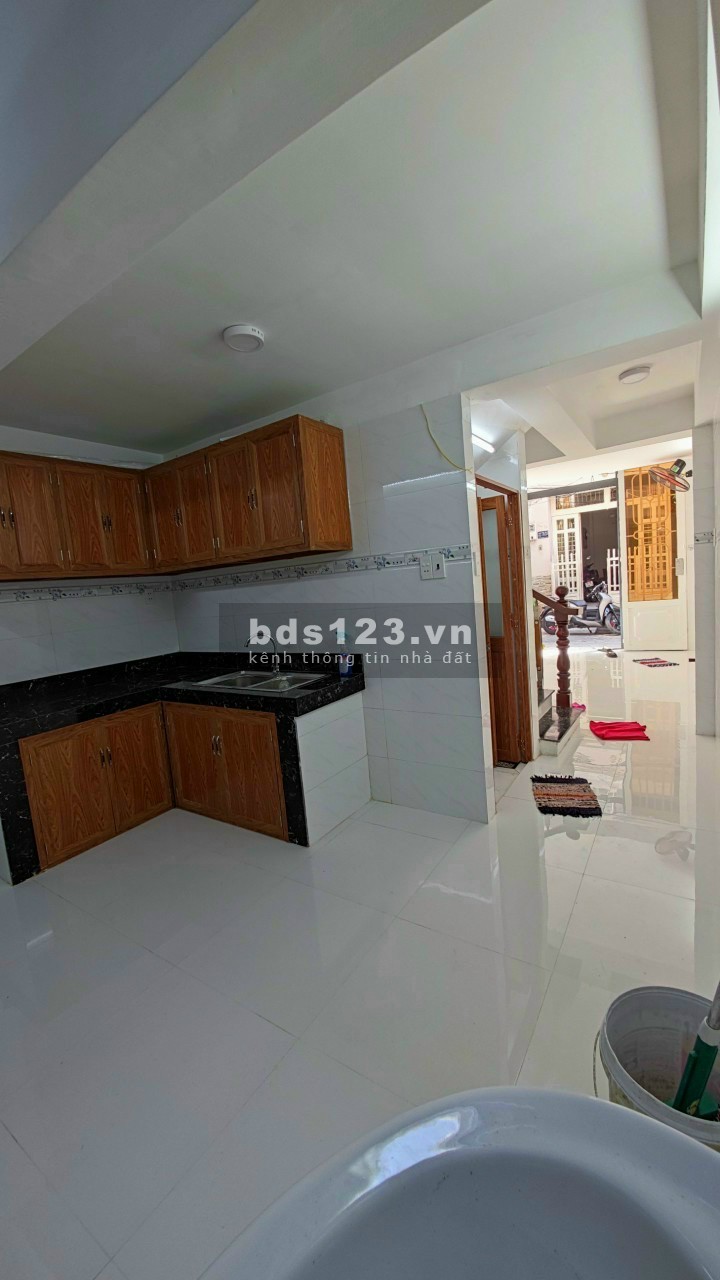 Bán nhà 3 tầng 4x9, 5PN hẻm 32 Ông Ích Khiêm Q11 giá 4ti88 TL