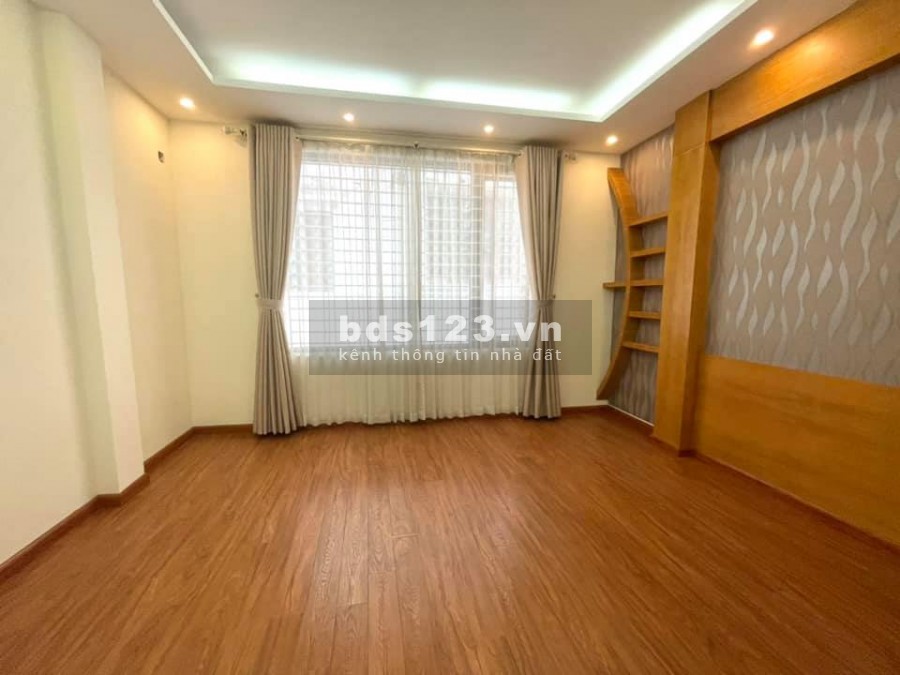 Minh Khai kinh Doanh Ô tô nhà mới dt 48m, 6 tầng, giá 5.5 tỷ