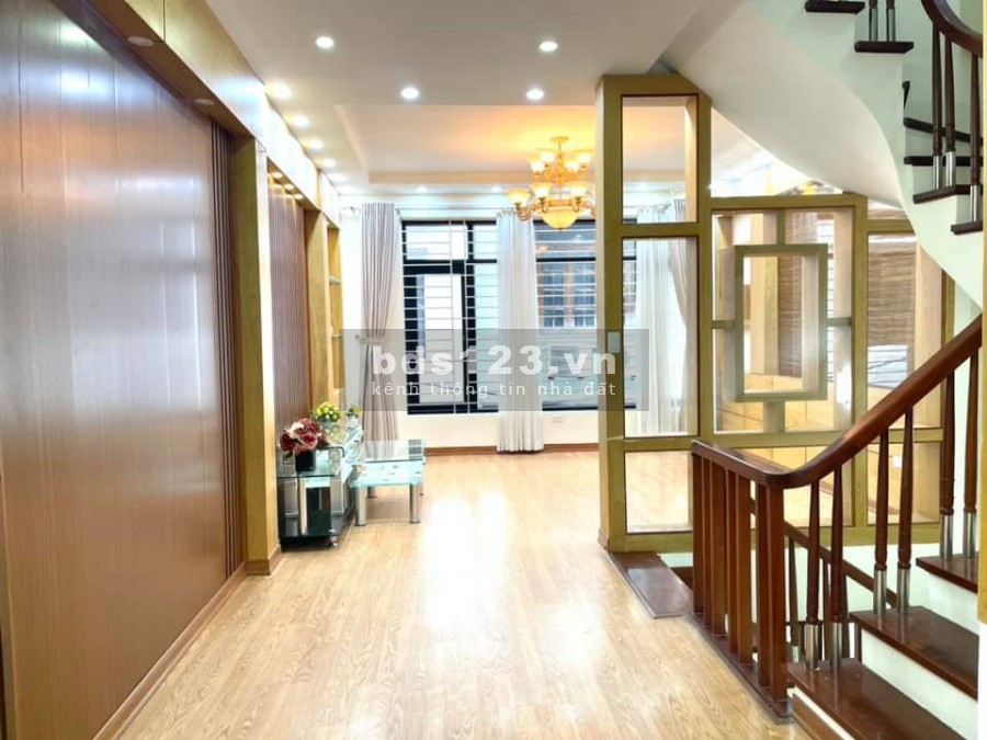 Minh Khai kinh Doanh Ô tô nhà mới dt 48m, 6 tầng, giá 5.5 tỷ