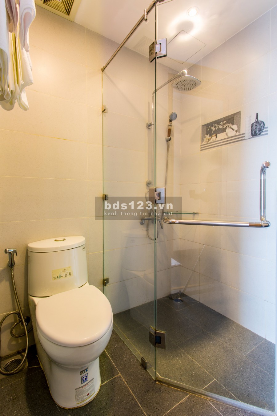 Novaland phú nhuân cạnh sân bay nội thất đẹp- 75m2/2wc, nhà cực đẹp vào ở ngay -15.5tr/tháng
