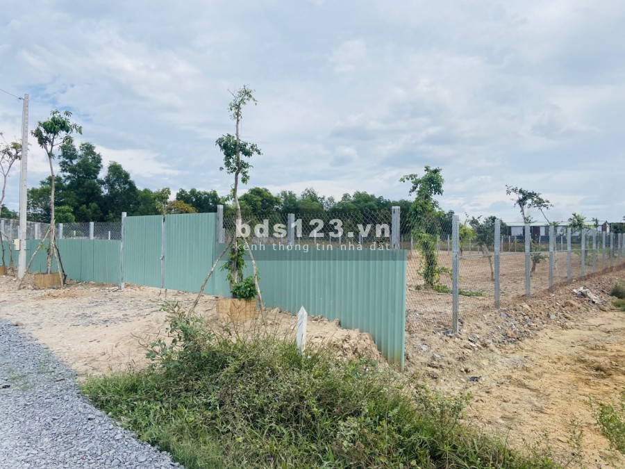Đất vườn Củ Chi 1010m2 giá 1ty1 xã Tân Phú Trung