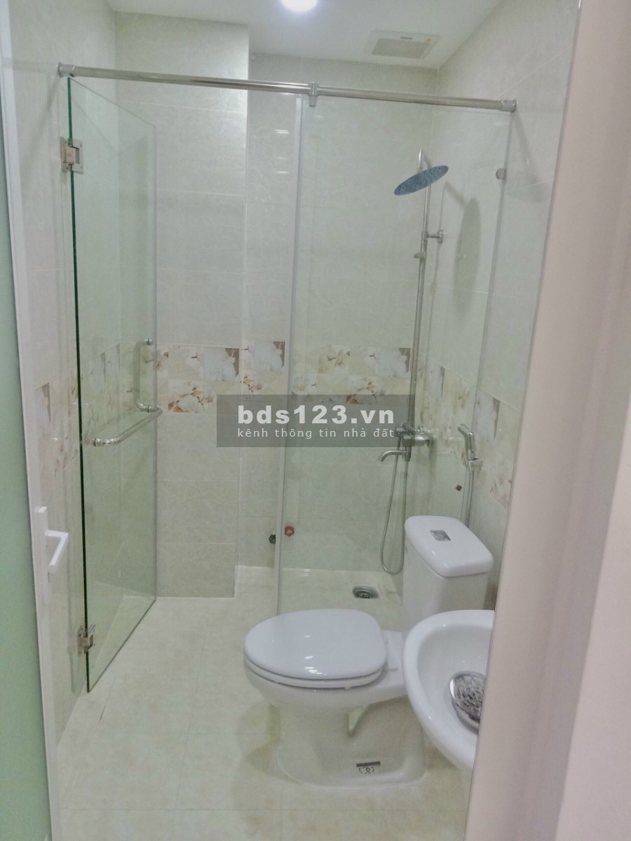 Bán căn nhà mặt tiền 1 trệt 2 lầu Phú Hoà-TP Thủ Dầu Một