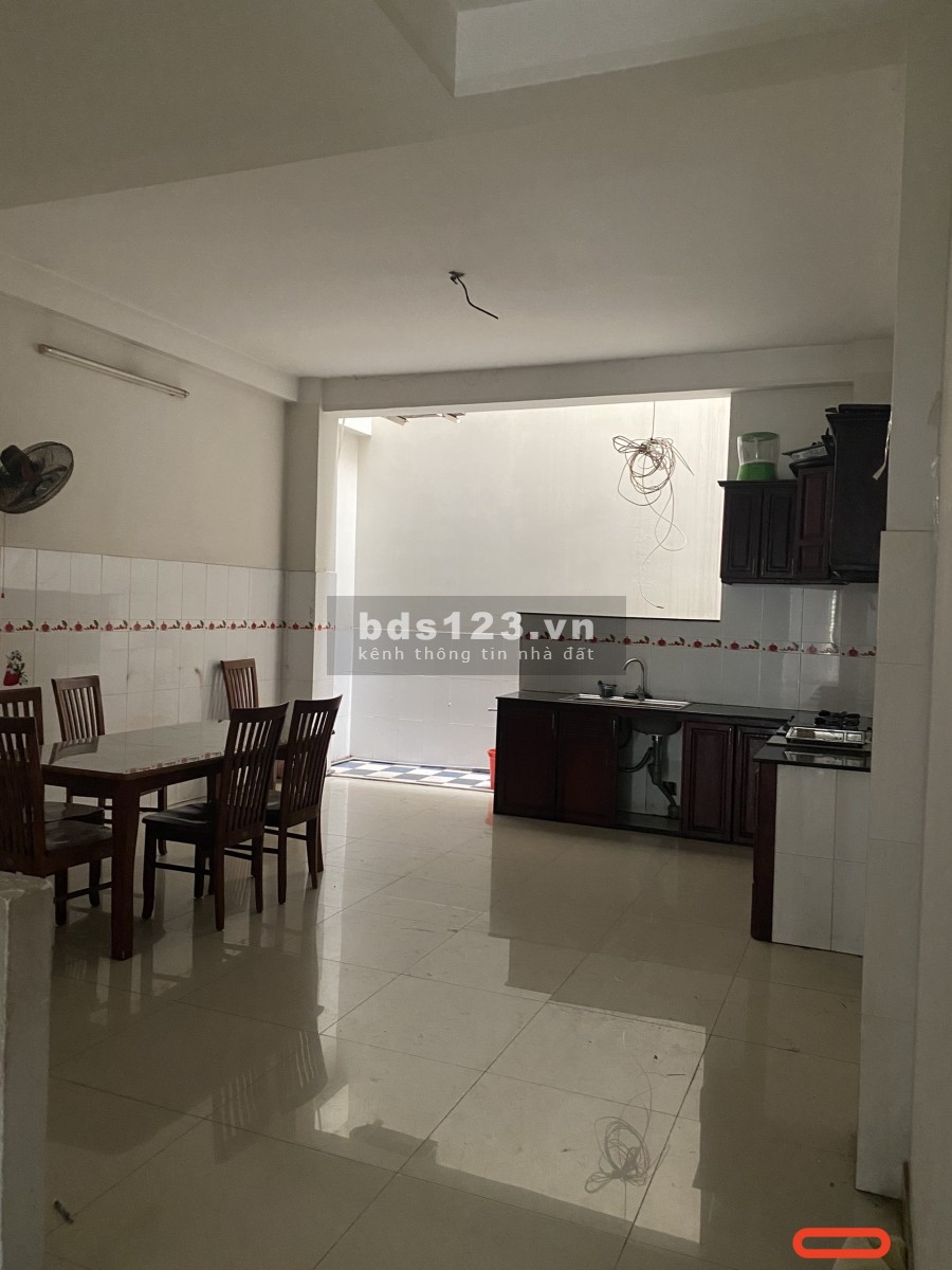CHDV Đồ Sơn, P4. 5x20m. Trệt, 3lầu. 7phòng, 4wc. Chỉ 22tr