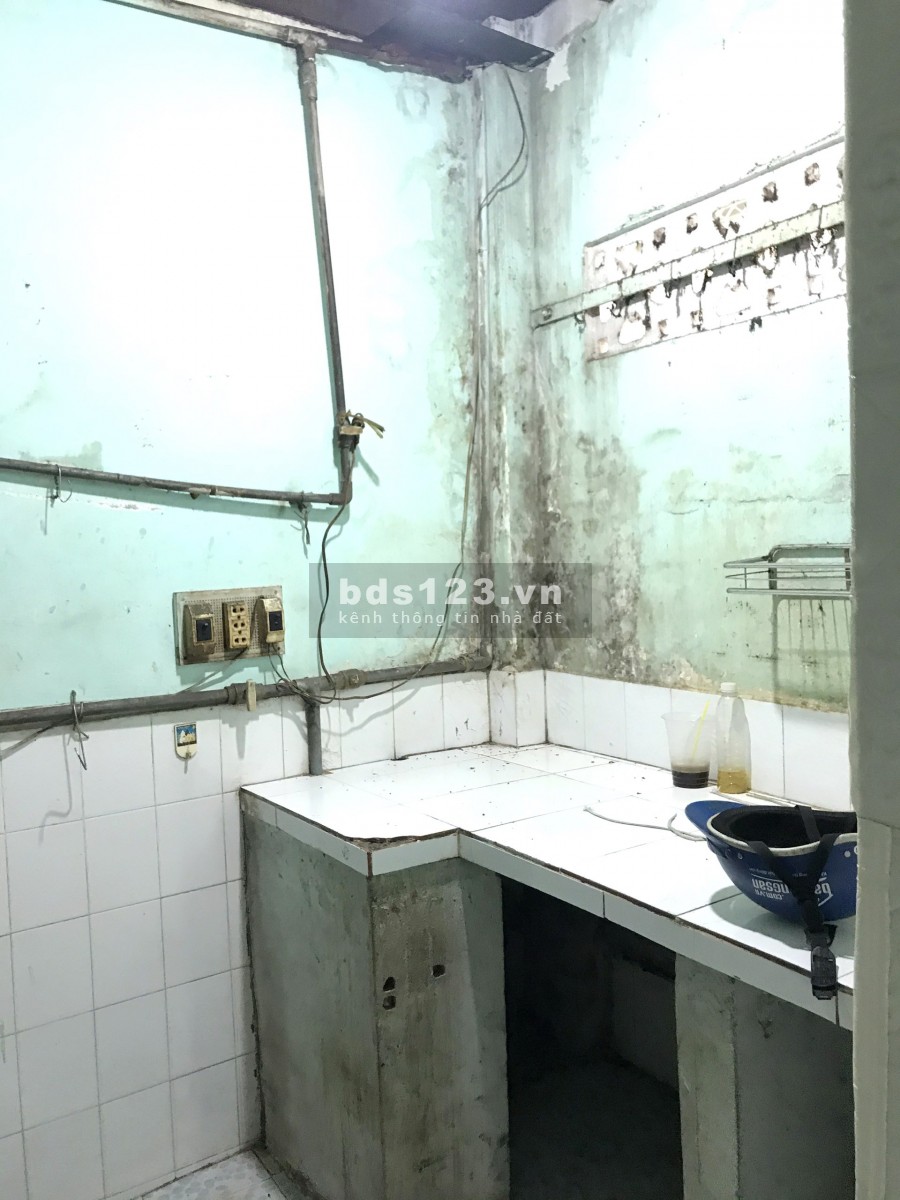 Nhà 30m2/lầu (hẻm thông nhiều hướng) đường Hưng Phú P9 Q8