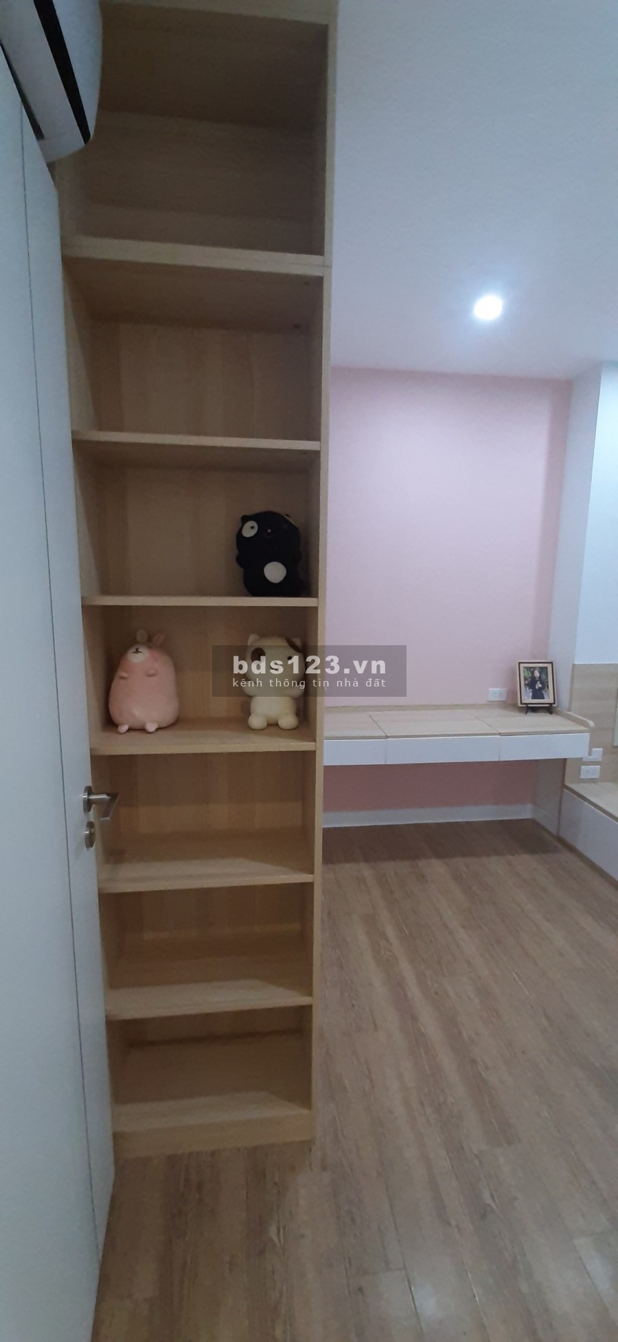 Bán gấp căn 2 ngủ 82m giá 2.95 tỷ, tại Florence Mỹ Đình, sổ đỏ lâu dài.