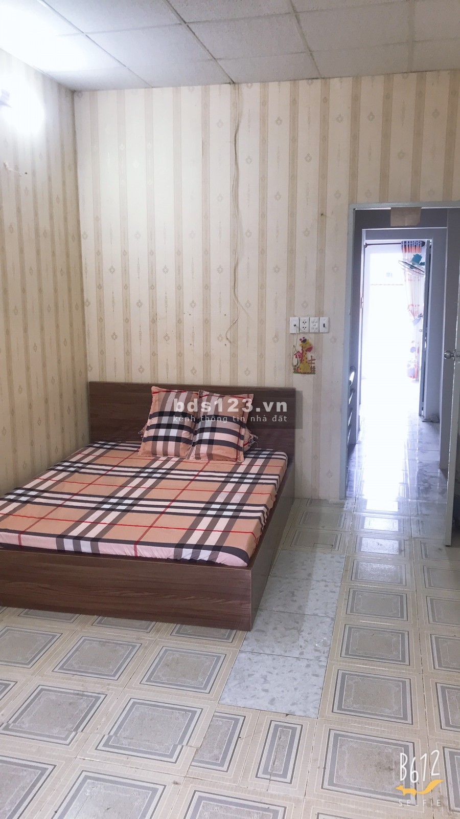 Bán nhà 1 lầu MT hẻm 230 Tôn Đản, Phường 8, Quận 4