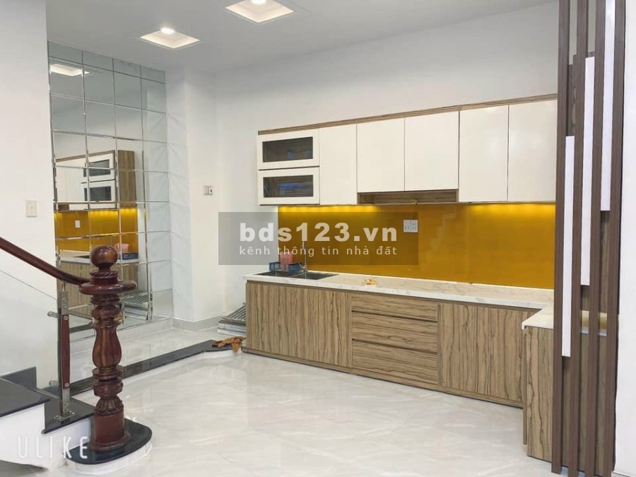 Nhà mới 3lầu/nở hậu (full nội thất) HXH 137 Âu Dương Lân P2 Q8