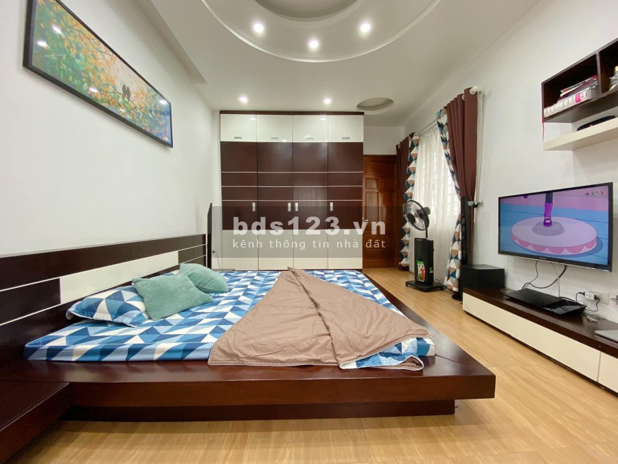 Siêu phẩm, hai mặt ngõ, KD đỉnh, full nội thất sang, 52m2, 5 tầng, 6.8 tỷ, Hoàng Mai