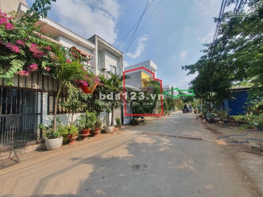 Cần sang lô đất MTĐ Lê Văn Việt, P. Tăng Nhơn Phú A, Q9, 90m2, SHR, XDTD, gần TTTM