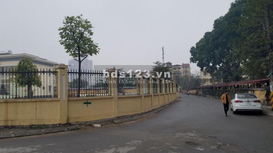 Bán nhà tập thể tầng 1 nhà B5 khu tập thể trường Việt Nam Ba Lan, ngõ 48 Ngọc Hồi, Hoàng Mai, Hà Nội.