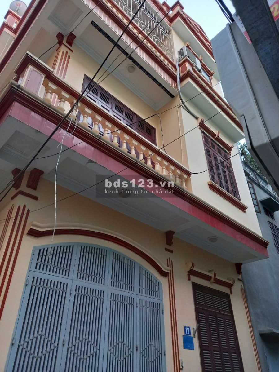 Lô góc ô tô đỗ cửa Vạn Phúc, Hà Đông LH: 0904283096