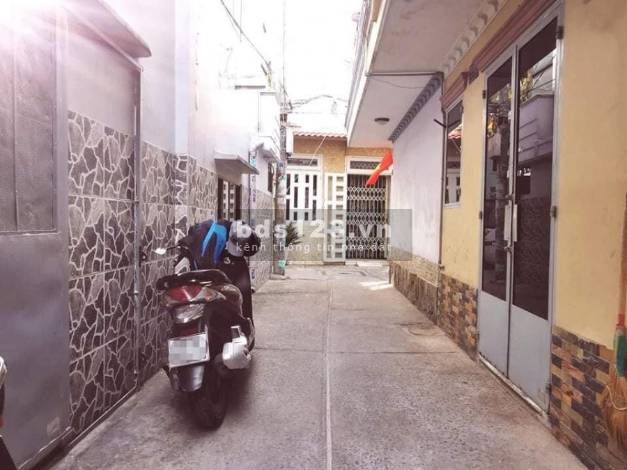 Siêu phẩm. Nhà Đường Thành Thái, phường 12, Quận 10, 56m2 (4,3*13m) 3 lầu giá chỉ 4 tỷ 950