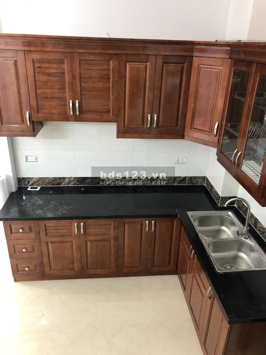BÁN NHÀ TỔ 24 THƯỢNG THANH, LONG BIÊN - 31m2 x 5 TẦNG, nhà đẹp ở ngay, nhỉnh 2 tỷ
