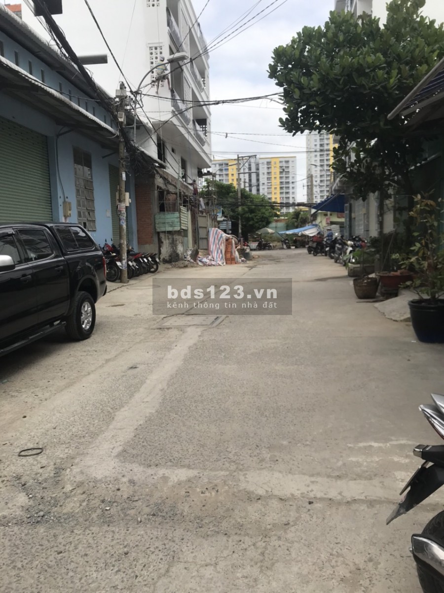 Cho thuê nhà MỚI XÂY nguyên căn đường Hoàng Ngân, phường 16, quận 8
