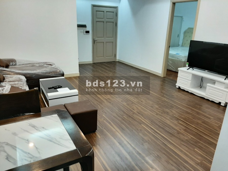 Bán chung cư KĐT Resco Cổ Nhuế, Phạm Văn Đồng 80m2 2PN BC hướng Đông, SĐCC giá 1,720 tỷ 0988296228
