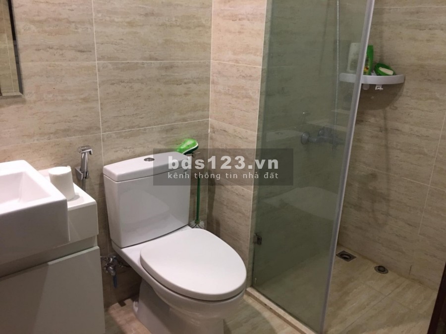 Cho thuê chung cư B14 Kim Liên, Phạm Ngọc Thạch, 75m2, 2PN thoáng mát có đồ giá 9tr/th 0988296228