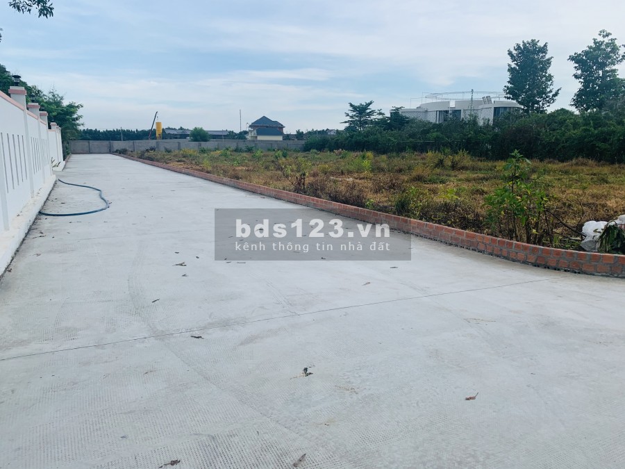 Cần bán lô đất gần chợ đêm HỒ TRÀM và NovaWonder, 221m2 giá 3.39 tỷ