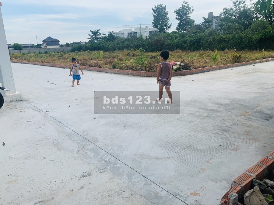Cần bán lô đất gần chợ đêm HỒ TRÀM và NovaWonder, 221m2 giá 3.39 tỷ