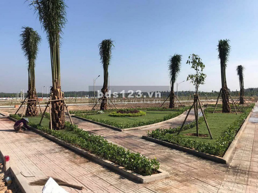 Đất ngay khu công nghiệp tập trung
