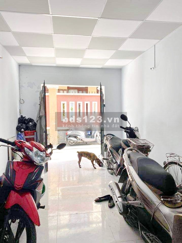 Bán nhà 3 lầu hẻm xe hơi đường Âu Dương Lân Phường 2 Quận 8