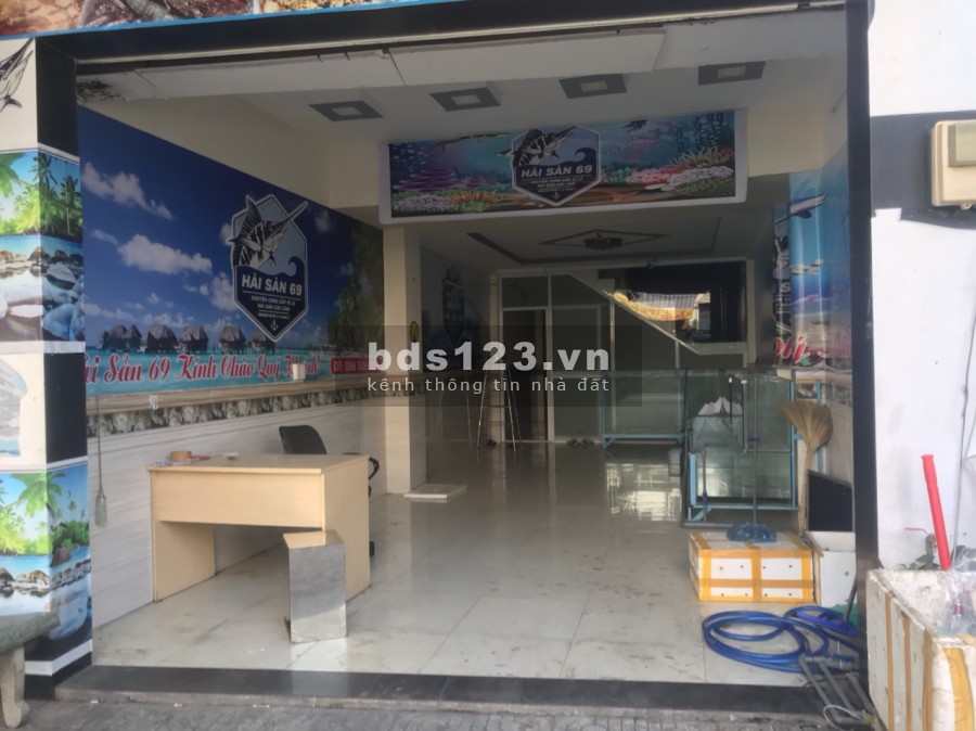 Cho thuê nhà mặt tiền chợ Phạm Văn Bạch 150m2 giá 15tr