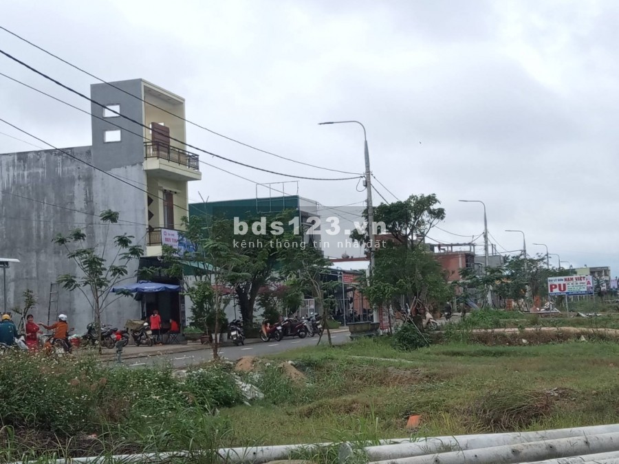 Đất Đông phú giá tốt từ chủ đất, bán nhanh chỉ hơn 7 trăm