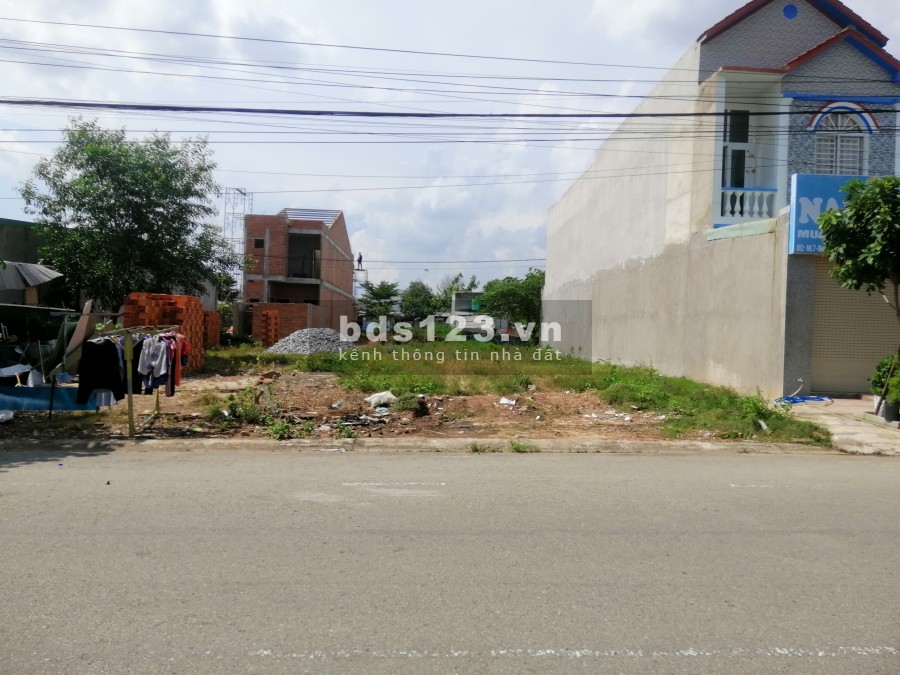 CHÍNH CHỦ BÁN GẤP: NHÀ TRỌ VÀ 450M2 ĐẤT THỔ CƯ NGAY KCN, SỔ RIÊNG SANG TÊN NHANH