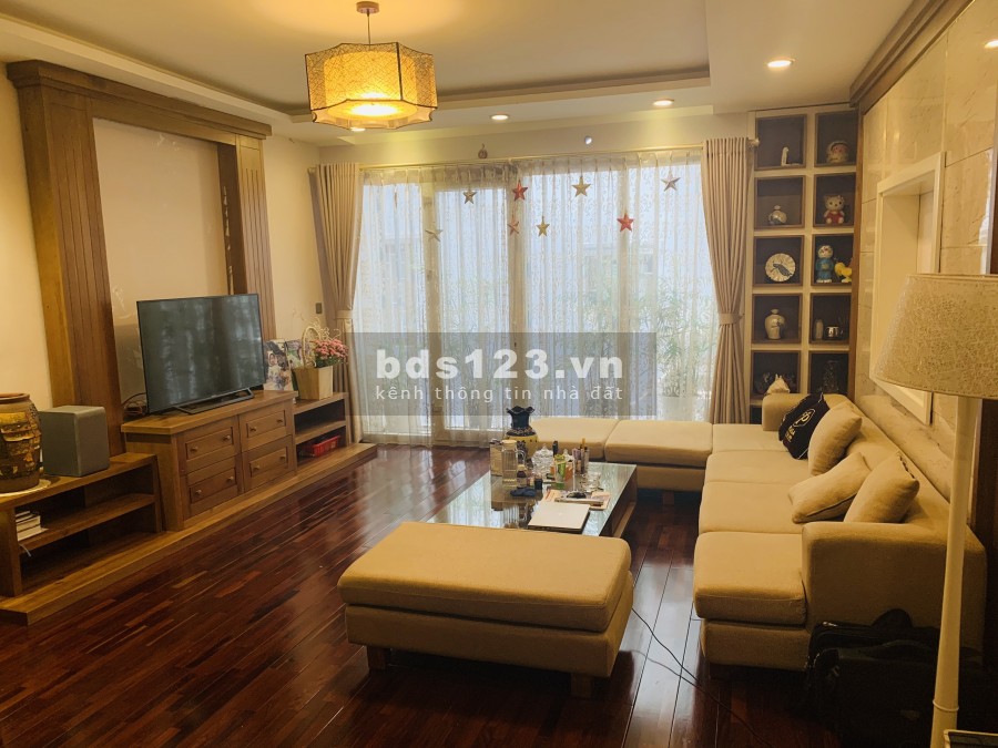 Bán nhà Phố Trương Định, Bạch Mai, 68m2x5T, xây mới đẹp, ô tô 7 chỗ vào nhà, thang máy. Giá 7.8 tỷ